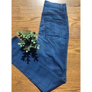 Fashion Nova highwaist jeans